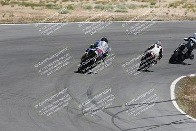 media/Apr-20-2025-AHRMA (Sun) [[393a79c373]]/Race/Group 8/Turn 4b/